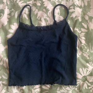 Navy blue American eagle cropped tank w/ lace and bow detail